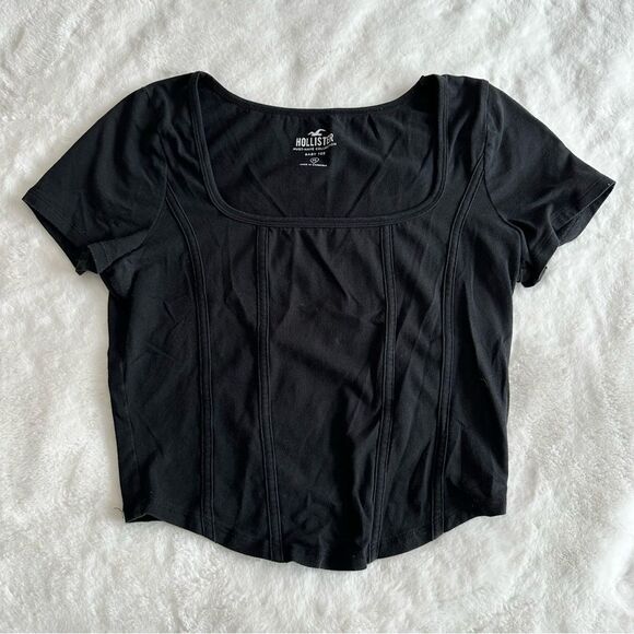 Hollister Black Baby Tee Women’s Size Medium - Picture 1 of 7